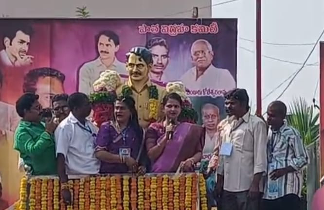 మచిలీపట్నం లో వంగవీటి మోహన రంగా విగ్రహావిష్కరణ