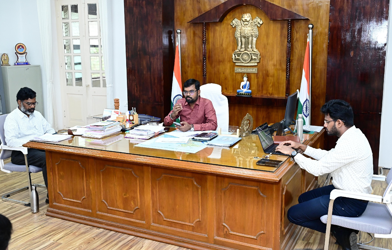 పరిశ్రమలు నెలకొల్పేందుకు ప్రత్యేక దృష్టి: జిల్లా కలెక్టర్ డీకే బాలాజీ