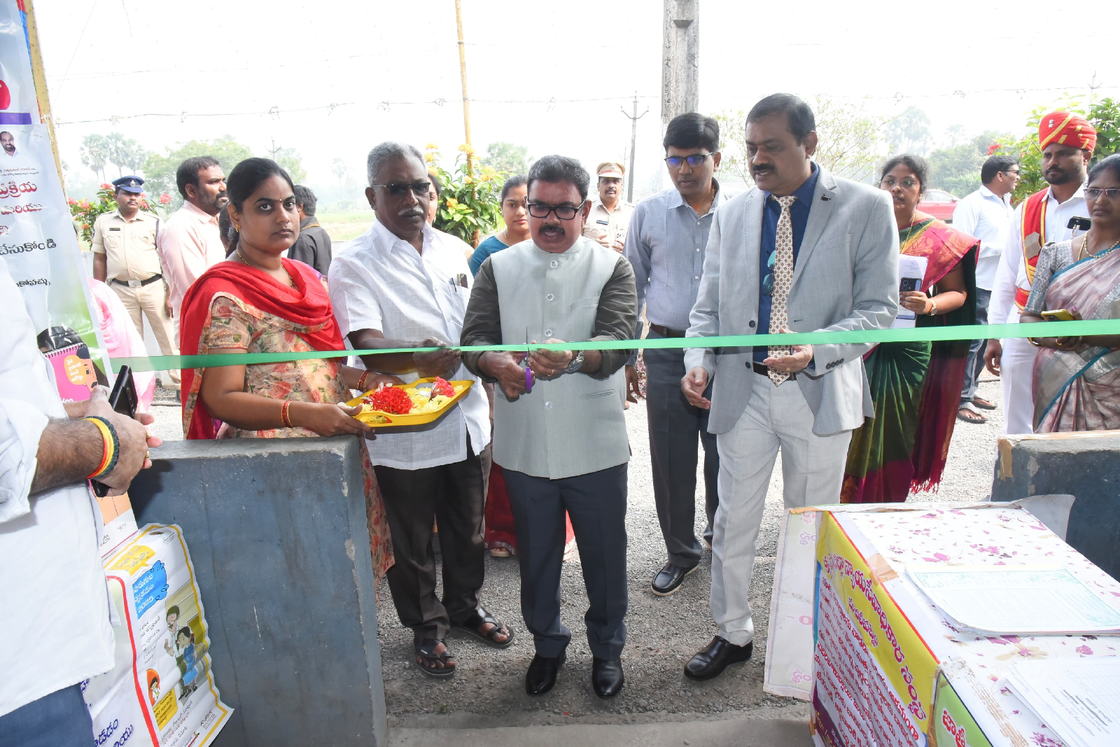 బలమైన కుటుంబ వ్యవస్థ ద్వారానే ఆరోగ్యకరమైన సమాజం సాధ్యం –– జిల్లా ప్రధాన న్యాయమూర్తి గుట్టాల గోపి