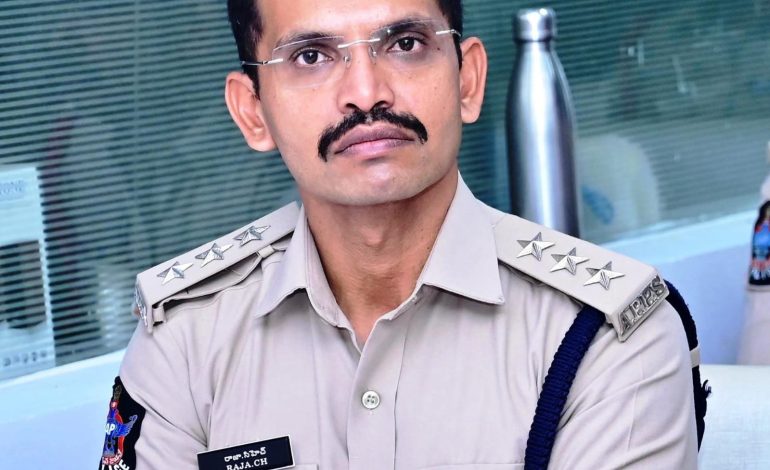 విద్యార్థుల చదువుకు ఆటంకం కలిగించరాదు – నగర డిఎస్పి సిహెచ్ రాజా