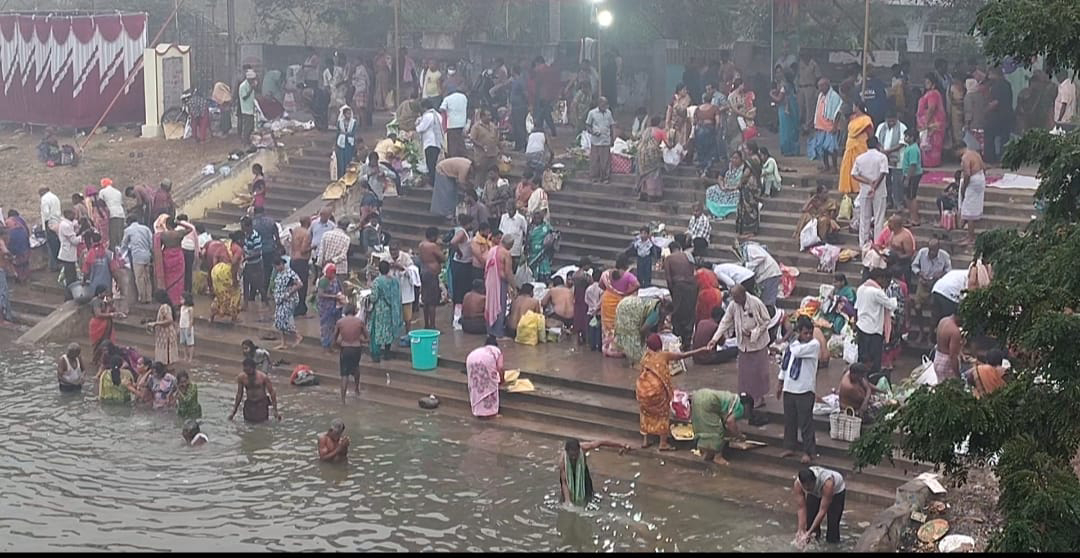 ఘనంగా మహాశివరాత్రి పర్వదినం – భక్తులతో ఆధ్యాత్మిక శోభ సంతరించుకున్న నాగులేరు వాగు