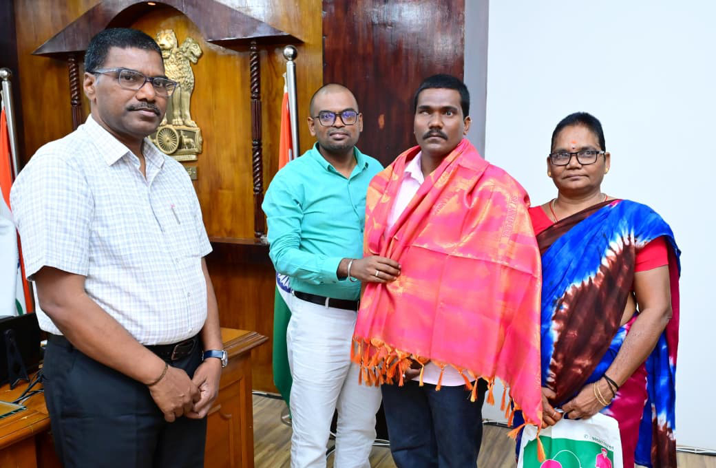 అంధత్వాన్ని జయించి గ్రూప్ 2 విజయం