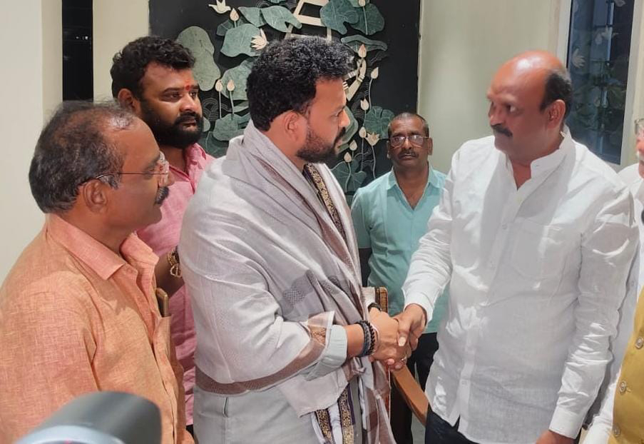 శిష్టకరణాల సామాజిక వర్గాన్ని ఆదుకోవాలి