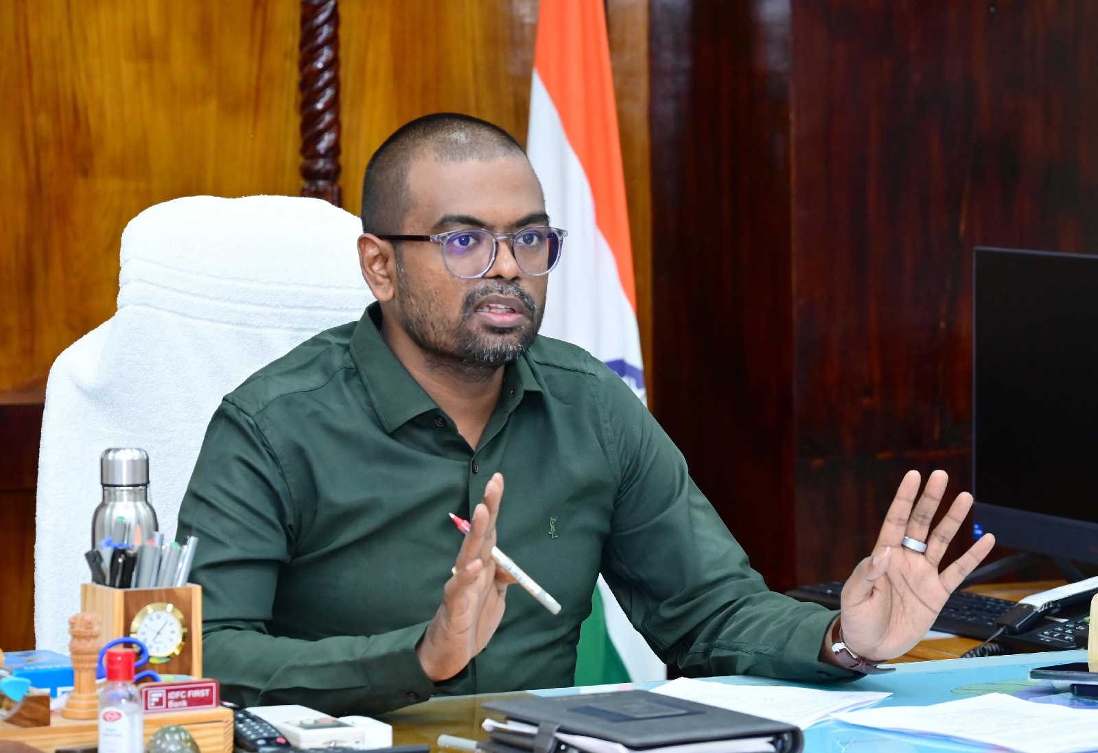 ఉచిత శిక్షణా తరగతులకు దరఖాస్తుల ఆహ్వానం – జిల్లా కలెక్టర్ డి.కె. బాలాజీ.