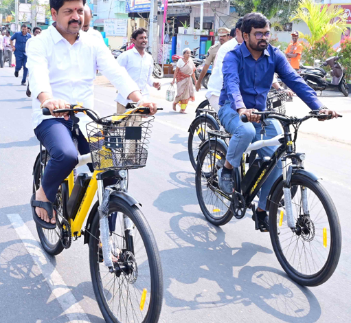 పర్యావరణ పరిరక్షణ.. ఆరోగ్యం.. సైకిళ్లతో సాధ్యం