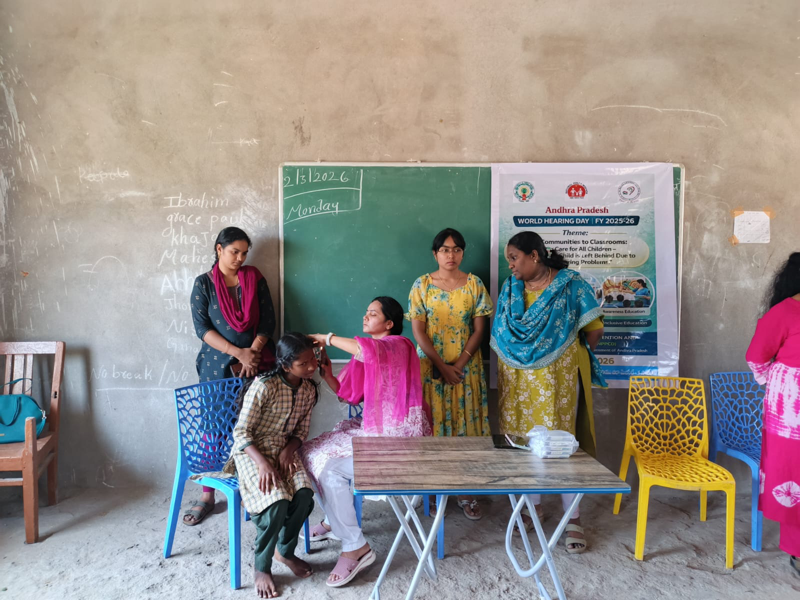 విద్యార్థులకు వినికిడి పై ప్రత్యేక అవగాహన సదస్సు