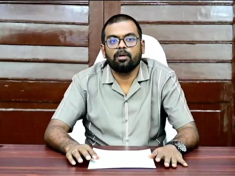 మార్చి 31 లోపు కార్పొరేషన్ పన్ను చెల్లించి వడ్డీ రాయితీ పొందండి : జిల్లా కలెక్టర్ డీకే బాలాజీ