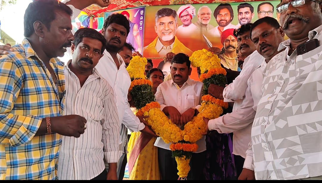 వడ్డెర కార్పొరేషన్ చైర్మన్ మచిలీపట్నం పర్యటన