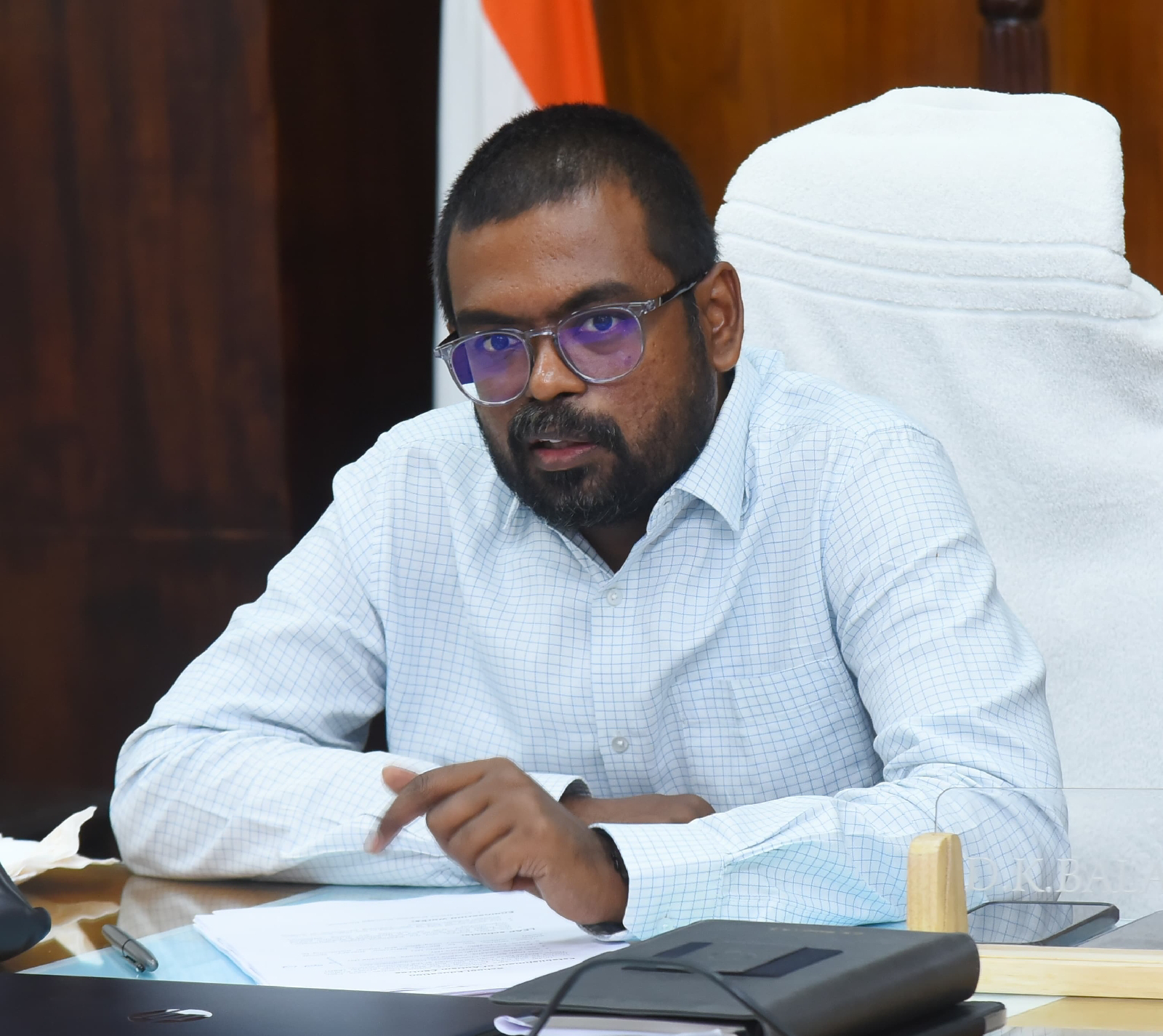 విద్యార్థులకు ఉన్నత ప్రమాణాల విద్య, మెరుగైన వాతావరణ కల్పన –– జిల్లా కలెక్టర్