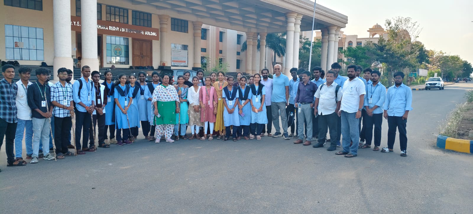 యూనివర్సిటీ ఎన్ ఎస్ ఎస్ ఆధ్వర్యంలో ప్లాస్టిక్ రహిత అవగాహనా కార్యక్రమం