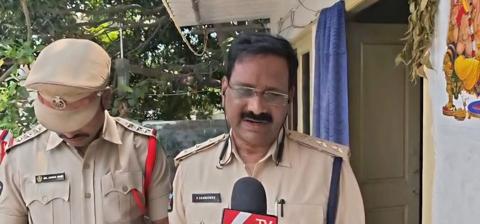 నగరంలో రెచ్చిపోతున్న దొంగలు.!