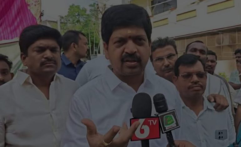 జగన్ పై తీవ్ర వ్యాఖ్యలు చేసిన కొల్లు రవీంద్ర