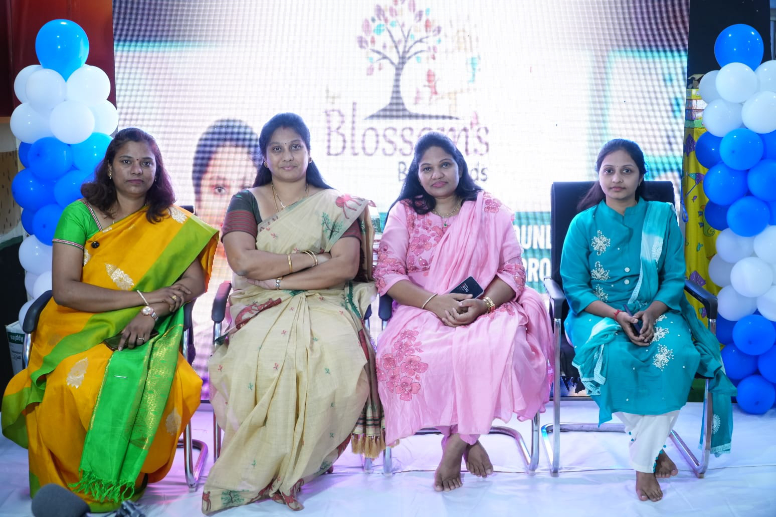 మచిలీపట్నంలో ‘పాజిటివ్ పేరెంటింగ్’పై అవగాహన – బ్లోసమ్స్ బిజీ బడ్స్ ప్రీ స్కూల్ వినూత్న ప్రయత్నం!