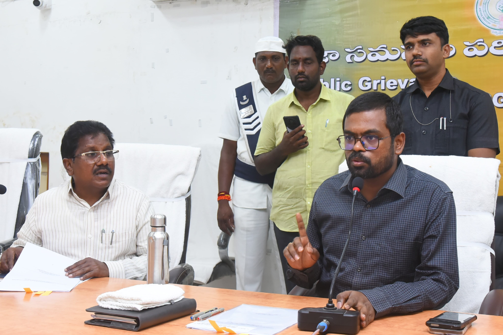 జిల్లాలో పరిశ్రమల స్థాపనకు ముందుకు రావాలి – జిల్లా కలెక్టర్ డీకే బాలాజి