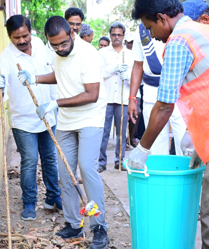 ‘స్వచ్ఛాయుధం’ – ‘స్వచ్ఛ యోధులు’తో ప్లాస్టిక్ రహిత నగర నిర్మాణానికి శ్రీకారం –– జిల్లా కలెక్టర్
