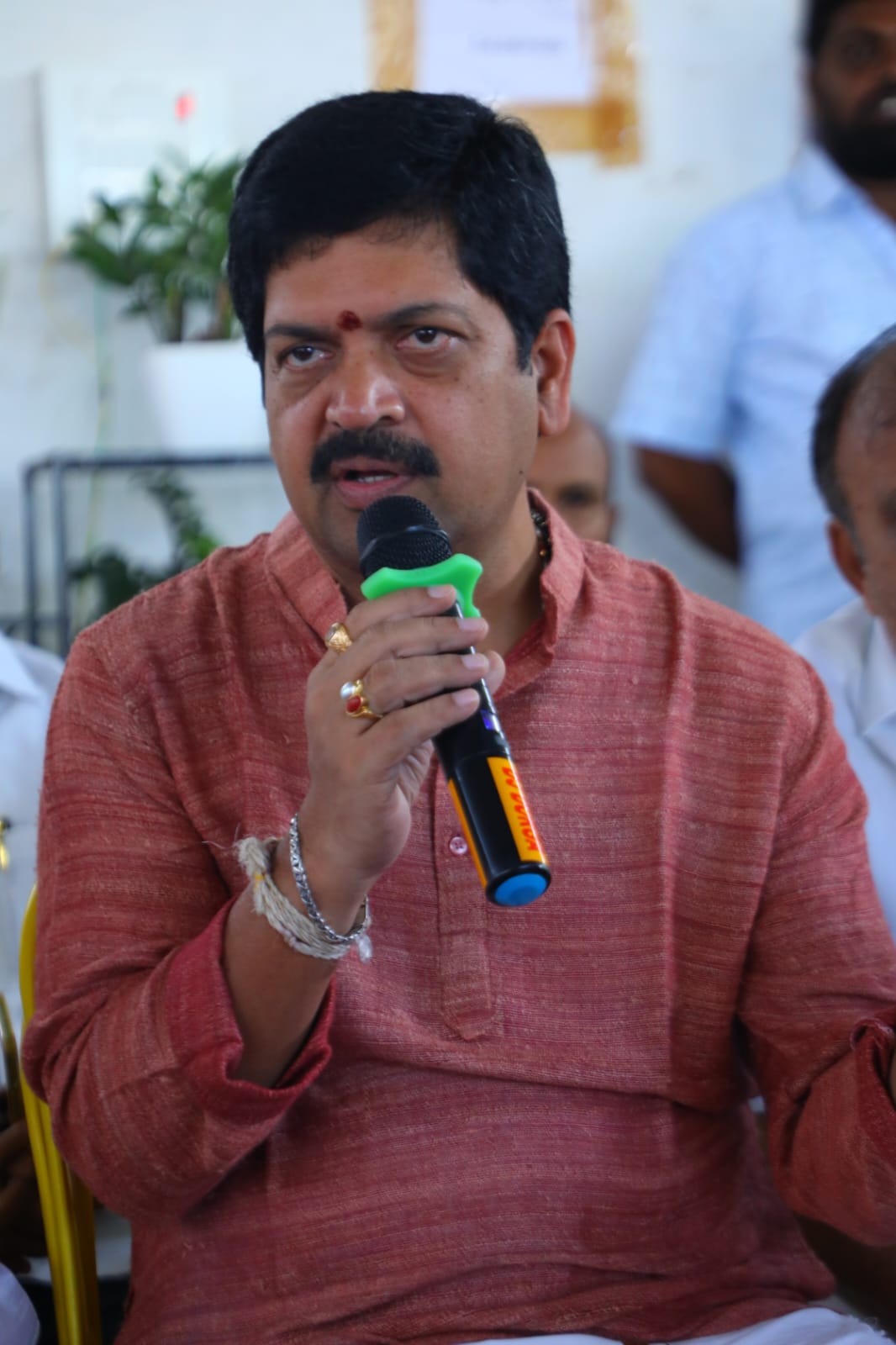 బందరు బీచ్ సమీపాన సినీ స్టూడియో: మంత్రి కొల్లు రవీంద్ర
