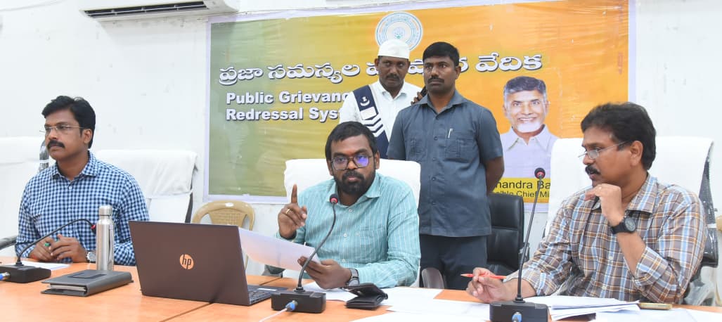 ఖరీఫ్ నాటికి సాగునీటి కాలువల పనులు పూర్తి చేయాలి – జిల్లా కలెక్టర్ డీకే బాలాజి