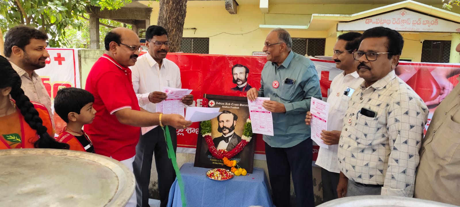 నగరంలో ఘనంగా రెడ్ క్రాస్ దినోత్సవం