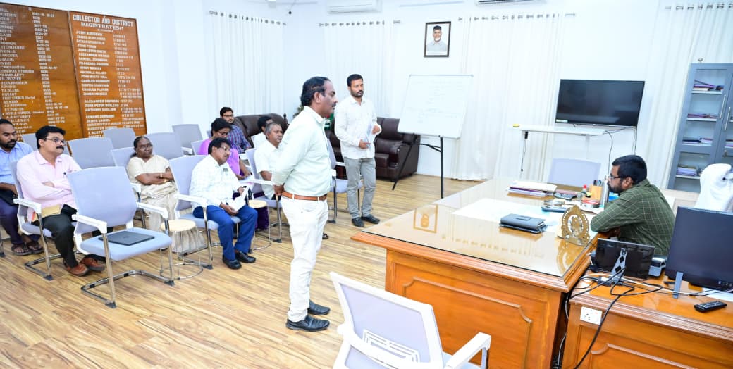 నైపుణ్యాలు పెంపొందించే విధంగా ఐటిఐ లను తీర్చిదిద్దాలి: జిల్లా కలెక్టర్ డీకే బాలాజీ