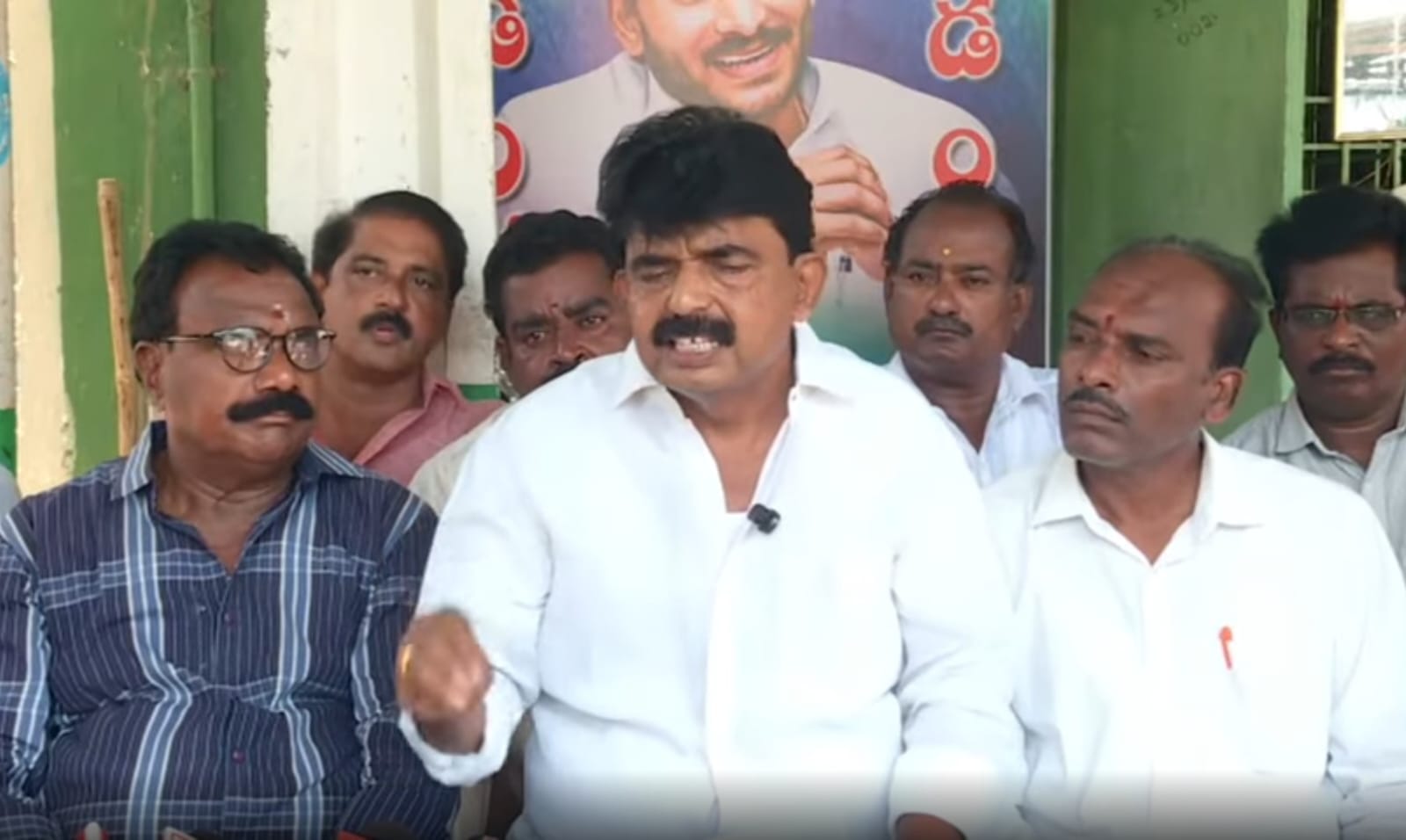 ఆర్టీసీ ప్రైవేటీకరణకు చంద్రబాబు సర్కార్ కుట్ర!!!