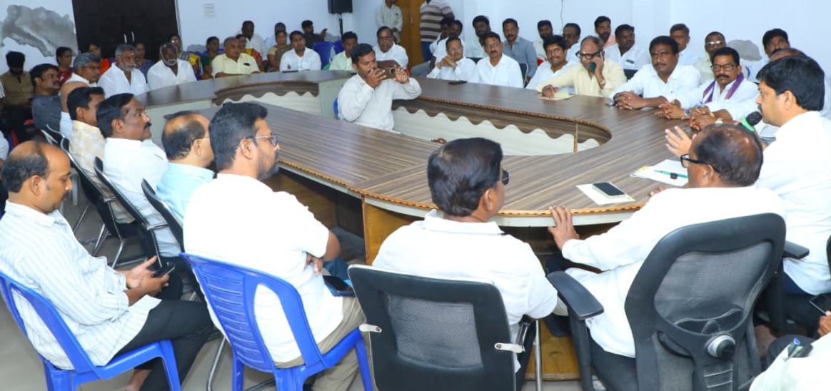 బీచ్‌కు పర్యాటక శోభ తెచ్చేలా వినాయక చవితి వేడుకలు నిర్వహిద్దాం: మంత్రి కొల్లు రవీంద్ర