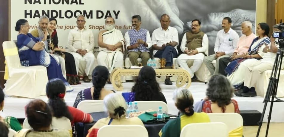 యర్రమాద వెంకన్న నేత ఉద్యమ ఫలితమే చేనేత దినోత్సవం