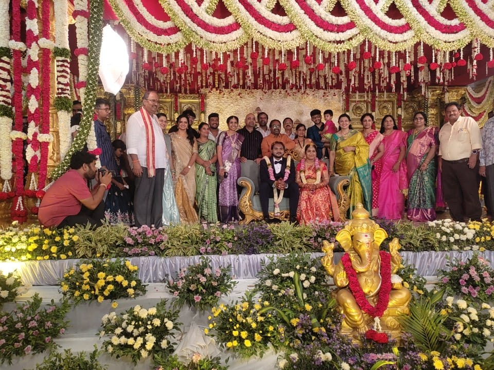 వైభవంగా కేడీసీసీ బ్యాంక్ సీఈవో కుమార్తె వివాహ వేడుక