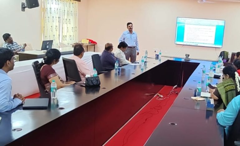 సామాజికాంశాలు స్పృశించేలా పరిశోధనలు – ఐఐటి (చెన్నై) ఆచార్యులు ధనవేల్