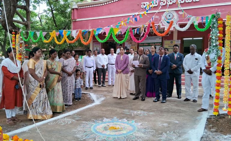 మచిలీపట్నం జిల్లా కోర్టులో ఘనంగా స్వాతంత్య్ర దినోత్సవ వేడుకలు