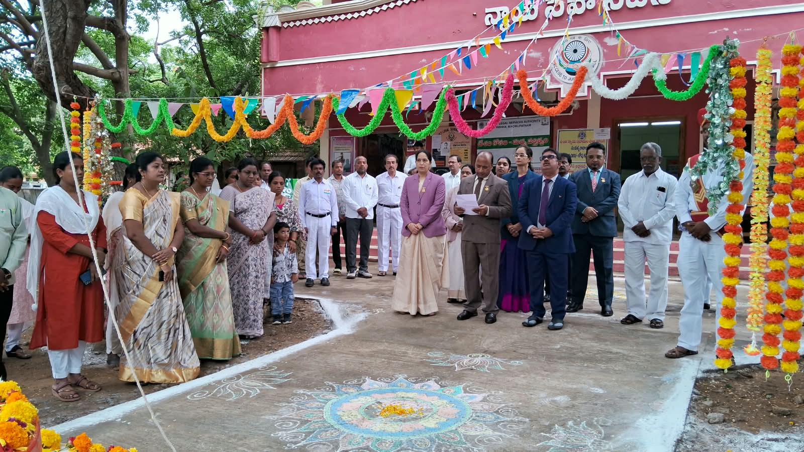 మచిలీపట్నం జిల్లా కోర్టులో ఘనంగా స్వాతంత్య్ర దినోత్సవ వేడుకలు