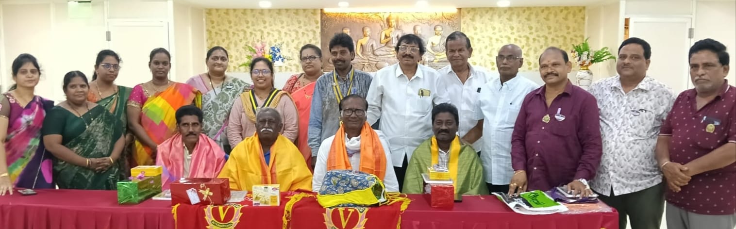 మచిలీపట్నంలో ఘనంగా వాసవి క్లబ్ వారోత్సవాలు: పలువురికి ఆత్మీయ సత్కారం