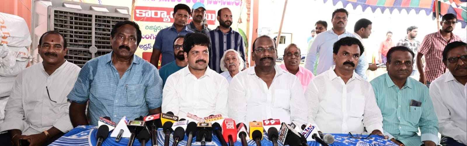 మంగినపూడి తీరంలో ఆధ్యాత్మిక శోభ: 63 అడుగుల మహాగణపతి ఉత్సవాలకు వైభవంగా ఏర్పాట్లు