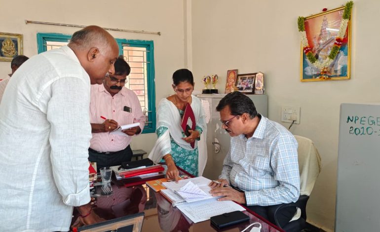 మచిలీపట్నం MPL హైస్కూల్‌లో DEO యు.వి. సుబ్బారావు తనిఖీ