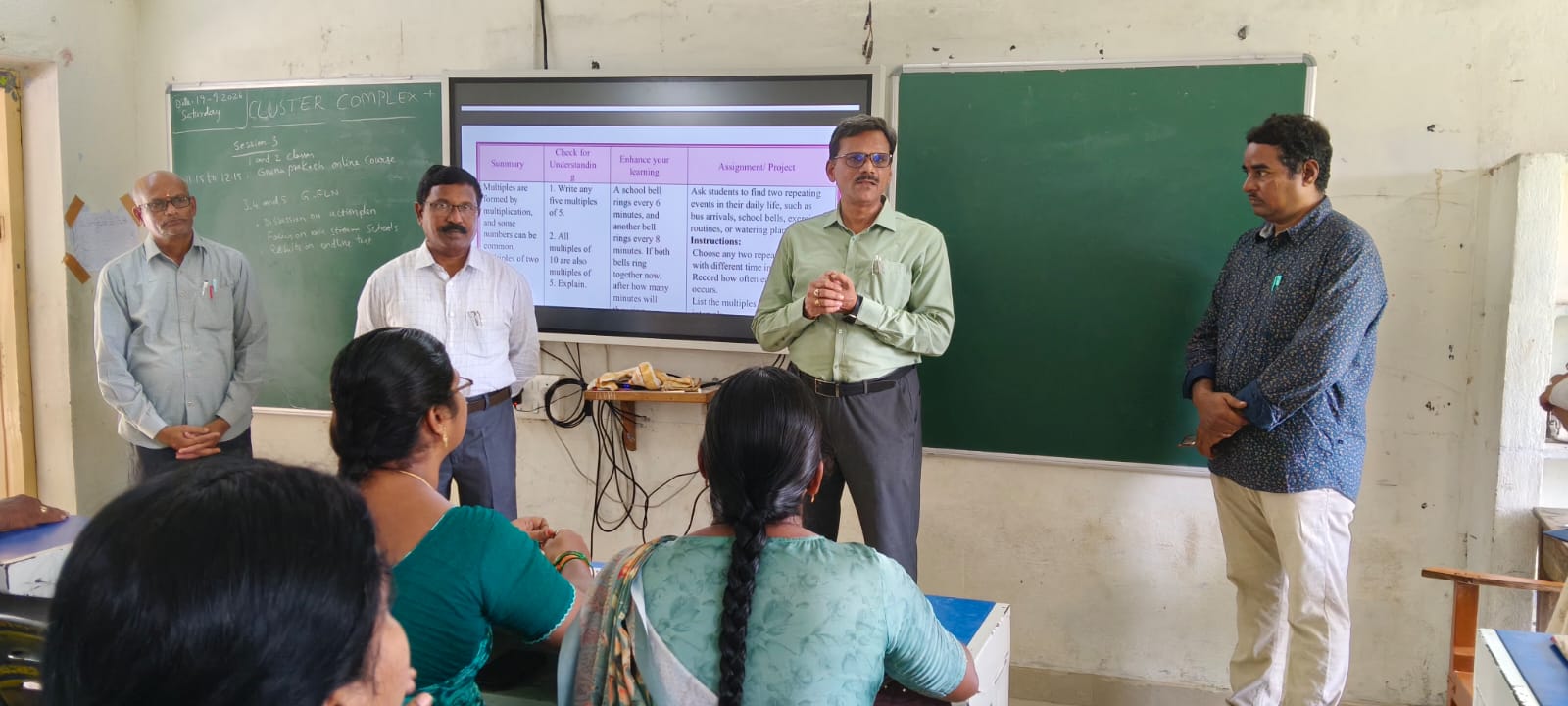 పాఠశాలల్లో హాజరు, అభ్యసన ఫలితాలు మెరుగుపరచాలి: డిఈఓ యు.వి. సుబ్బారావు