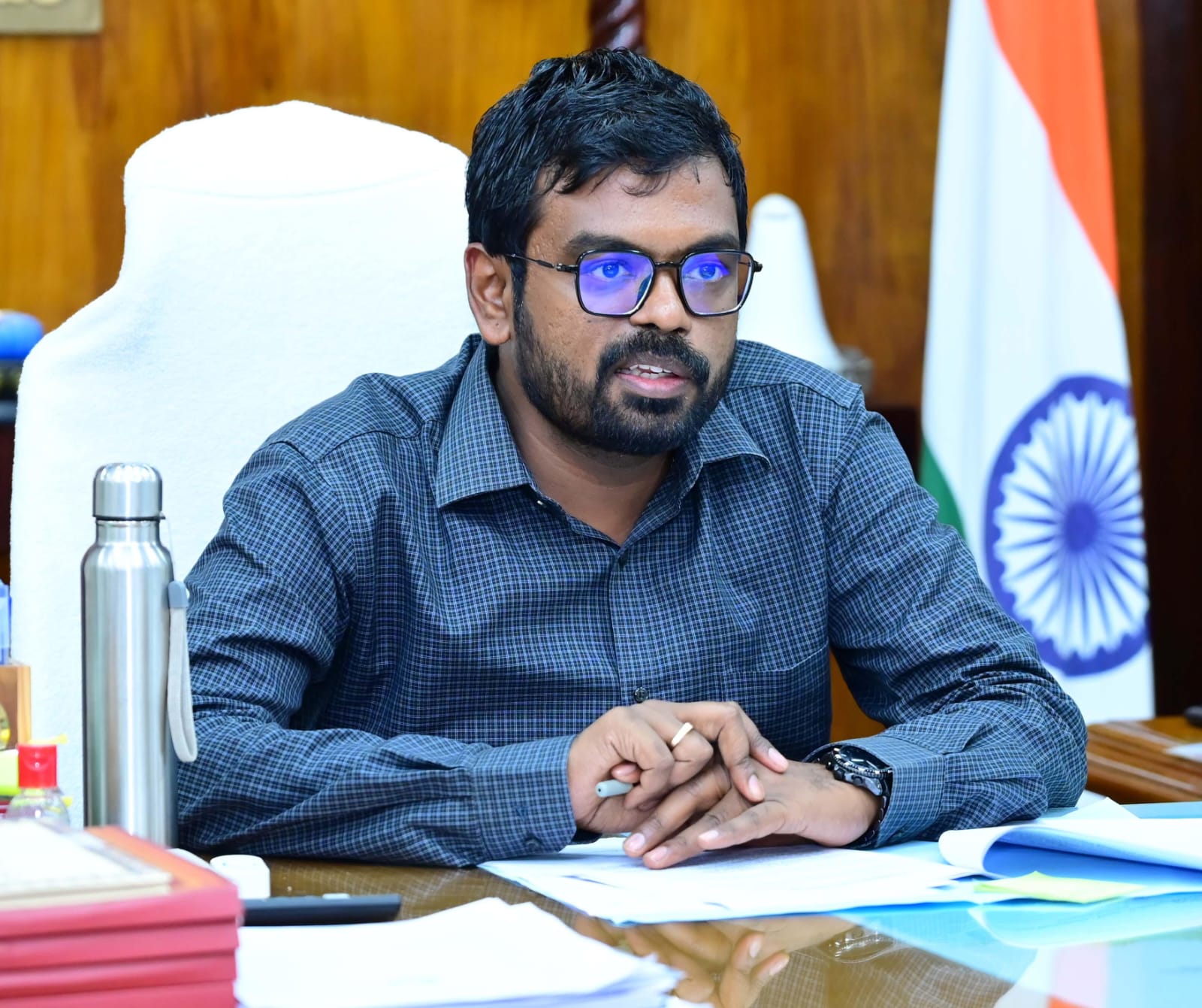 భారీ వర్షాల హెచ్చరిక: కృష్ణా జిల్లా కలెక్టరేట్‌లో 24 గంటల కంట్రోల్ రూమ్ ఏర్పాటు