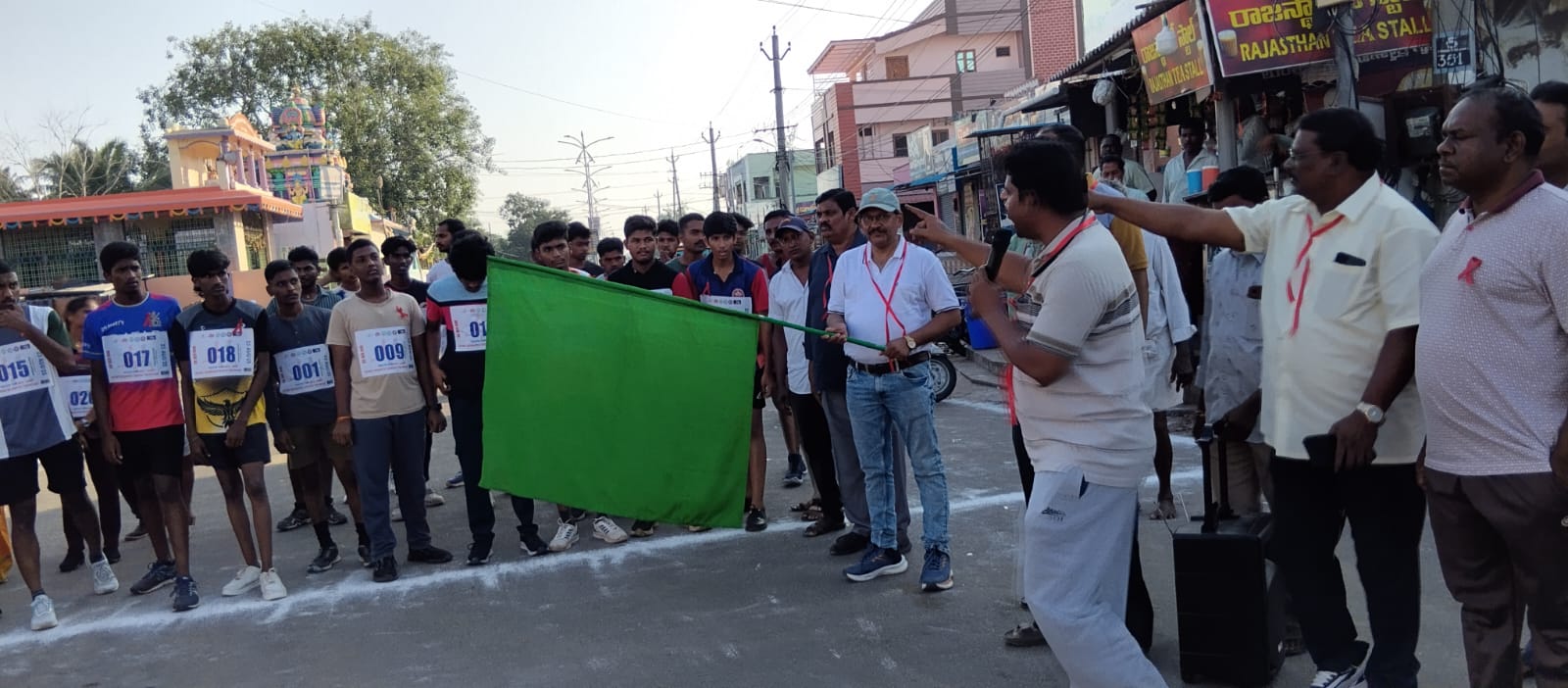 మచిలీపట్నంలో హెచ్.ఐ.వి/ఎయిడ్స్‌పై అవగాహన: 5కే రన్, క్విజ్ పోటీలు ఘనంగా నిర్వహణ
