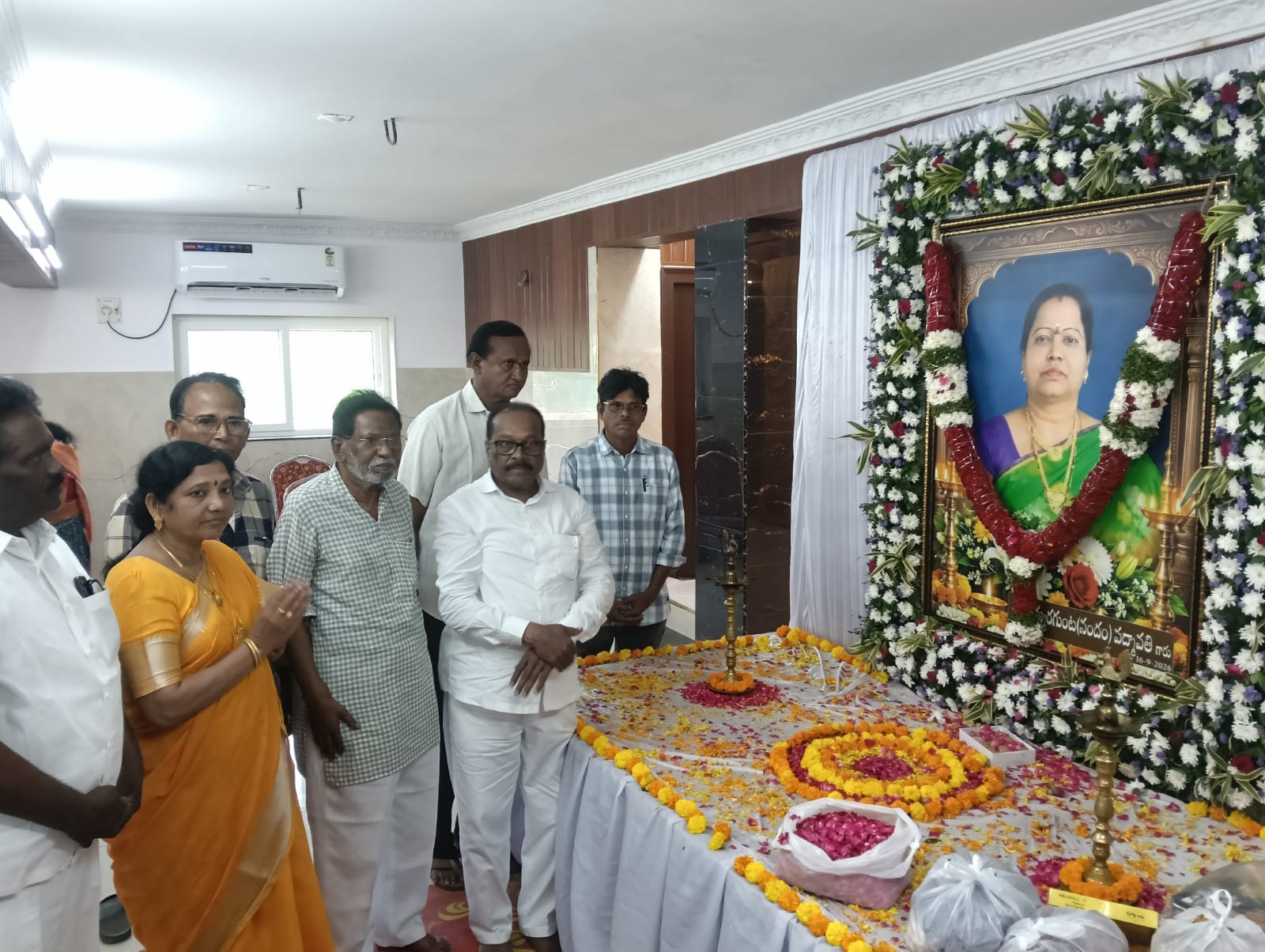పిన్న వయసులో పద్మావతి మృతి బాధాకరం
