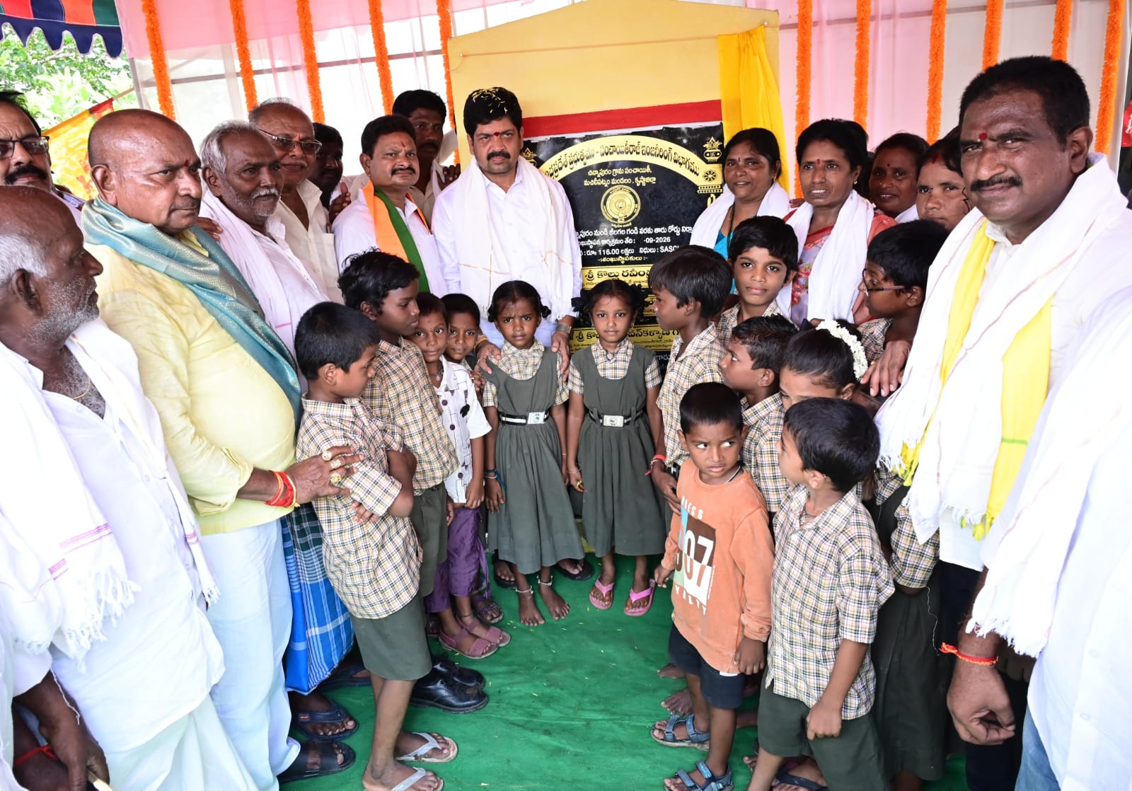 మచిలీపట్నం రూరల్ మండలంలో రూ.164 కోట్లతో అభివృద్ధి పనులకు శంకుస్థాపన: మంత్రి కొల్లు రవీంద్ర