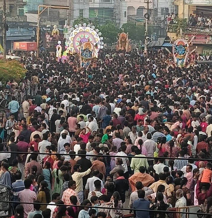 కన్నులపండువగా ముగిసిన బందరు దసరా మహోత్సవాలు