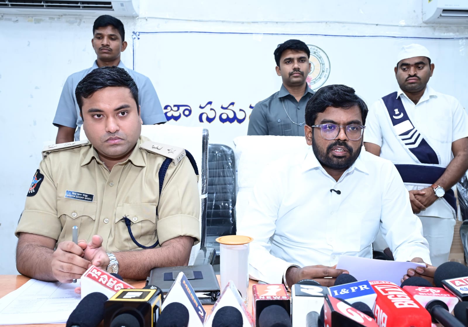 కృష్ణా జిల్లాలో స్థానిక సంస్థల ఎన్నికల సమర శంఖారావం